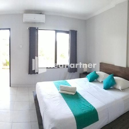 Pondok Sentana Guest House At Jalan Raya Uluwatu Redpartner Ungasan Eksteriør bilde